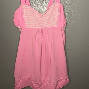 Size 8 Lululemon built in bra Run Back on Track tank